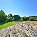 Villa De Diseno En Playa Pragueira - *