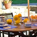 De Diseno En Playa Pragueira - *
