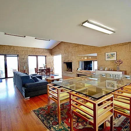 De Diseno En Playa Pragueira -