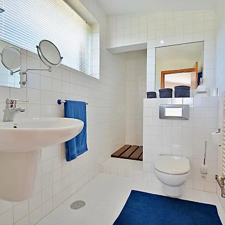 De Diseno En Playa Pragueira - *