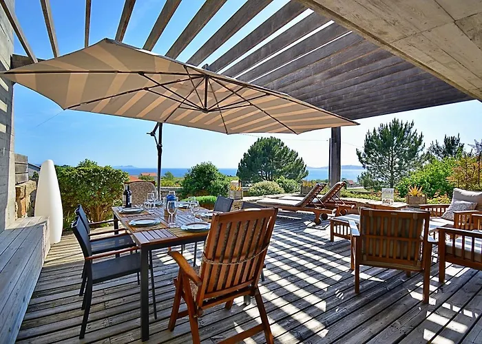 Villa De Diseno En Playa Pragueira -