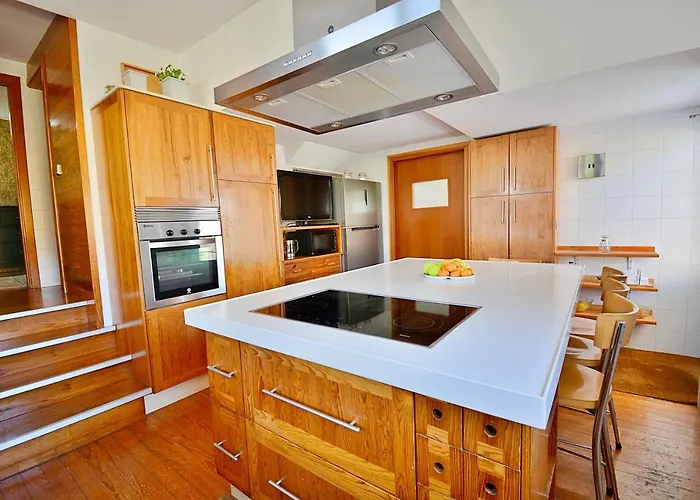 De Diseno En Playa Pragueira - *